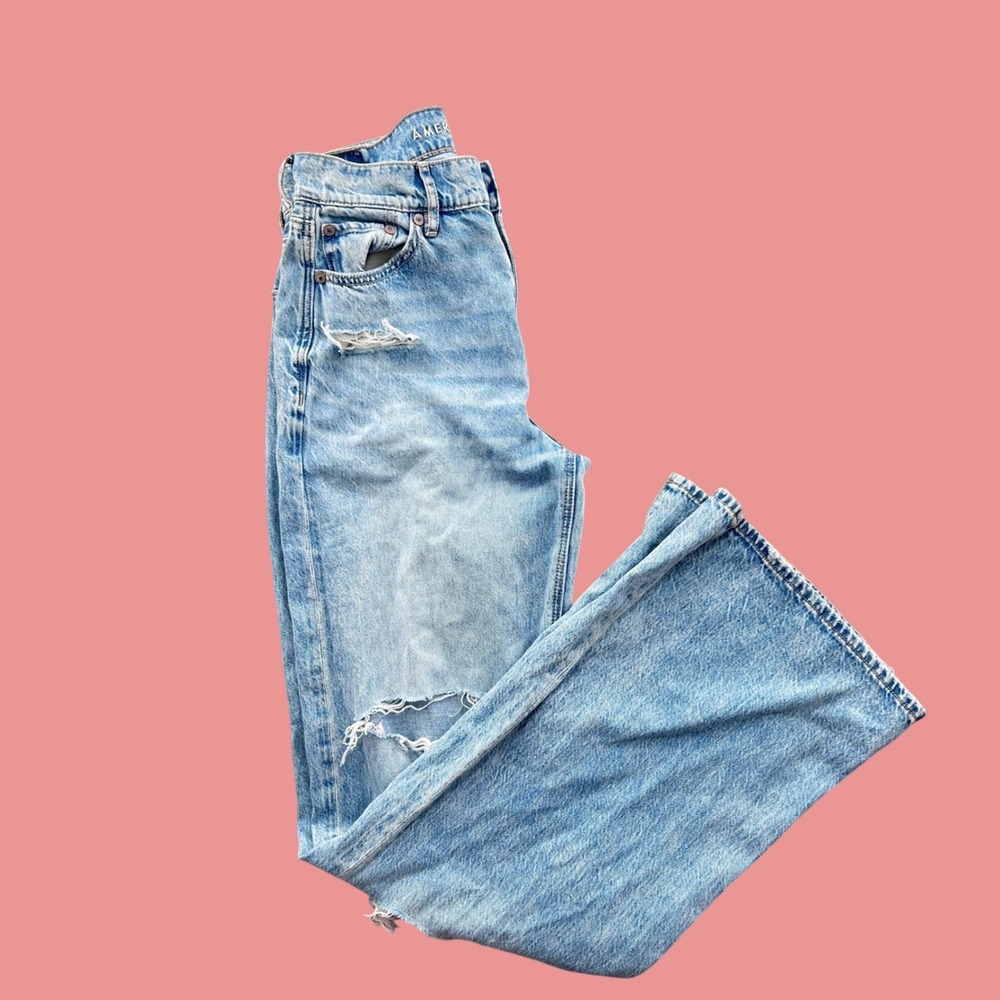 American Eagle Super High Rise Baggy Wide Leg Distressed Jeans Light Wash 00R